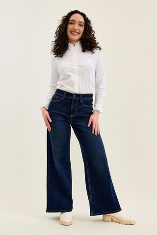 PETITE Judy Blue LUXE Retro Wide Jeans