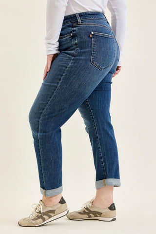 Judy Blue Mid Rise Boyfriend Jean