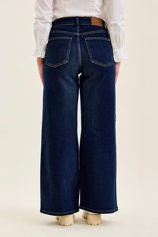 PETITE Judy Blue LUXE Retro Wide Jeans