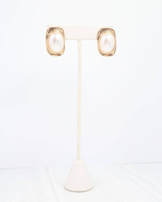 Perugia Rectangular Pearl Stud Earring