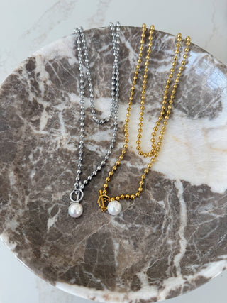 DANIELLE NECKLACE: GOLD