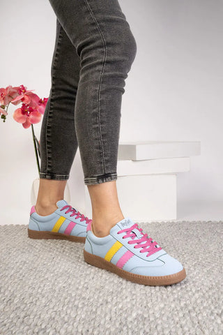 Corky's Heads up Sneaker in Light Blue